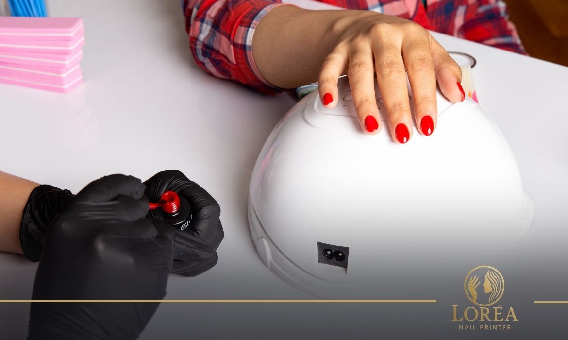 Tırnak Baskı Makinesi ile Hangi Oje Türleri Kullanılabilir?